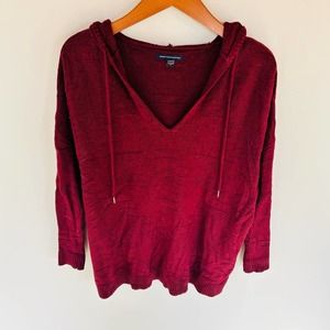 American Eagle size M red v neck sweater boxy fit hooded hoodie with strings